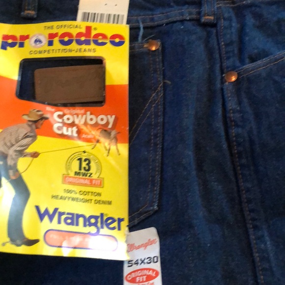 Men’s Wrangler jeans - Picture 3 of 3